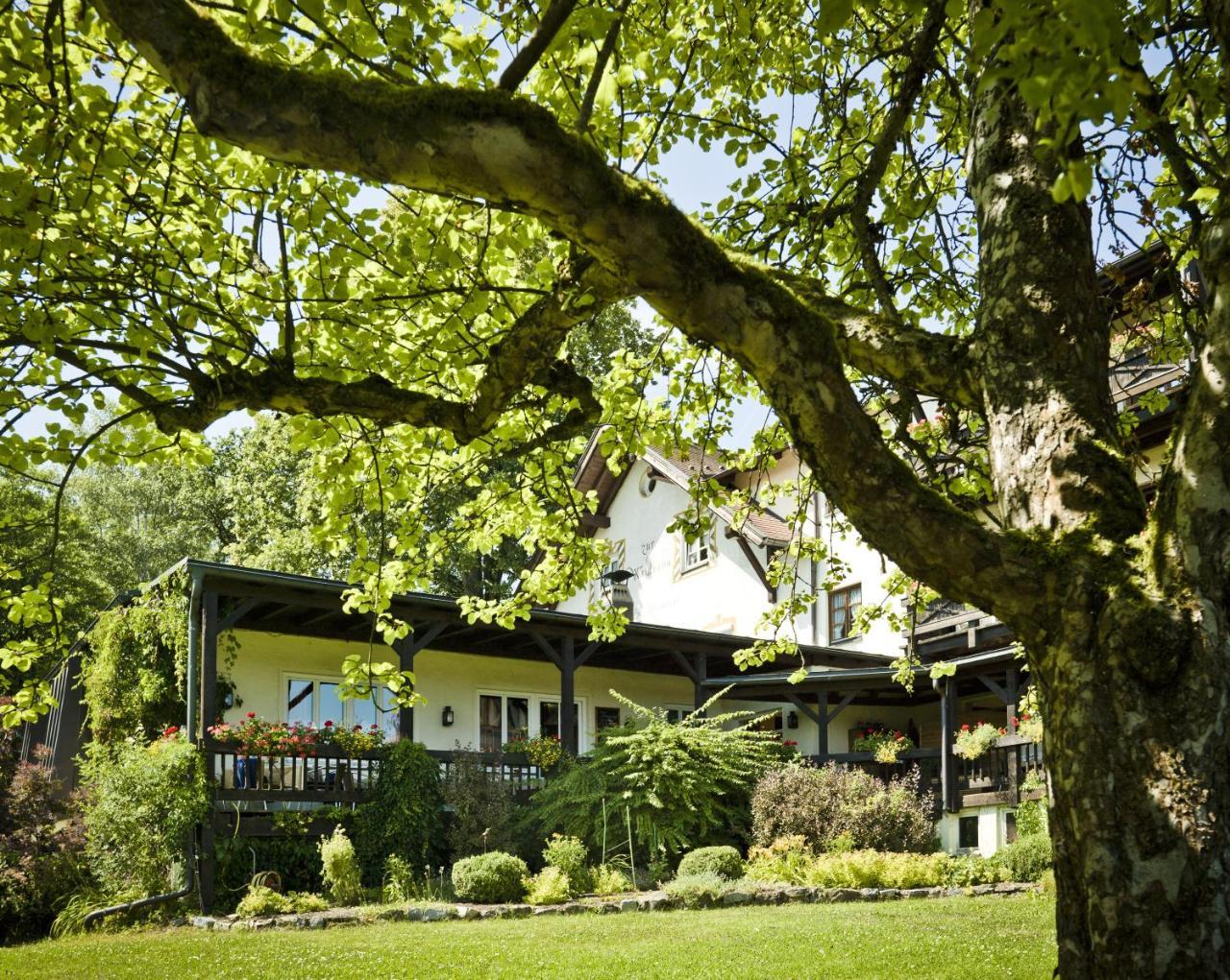 Hotel Zur Waldbahn Zwiesel Exterior photo
